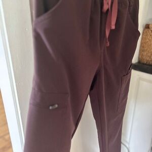 Figs Coffee color scrubs Small Yolo